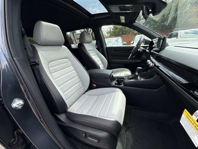 new 2026 Honda CR-V Hybrid car, priced at $44,000