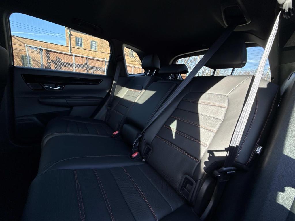 new 2026 Honda CR-V Hybrid car, priced at $43,700