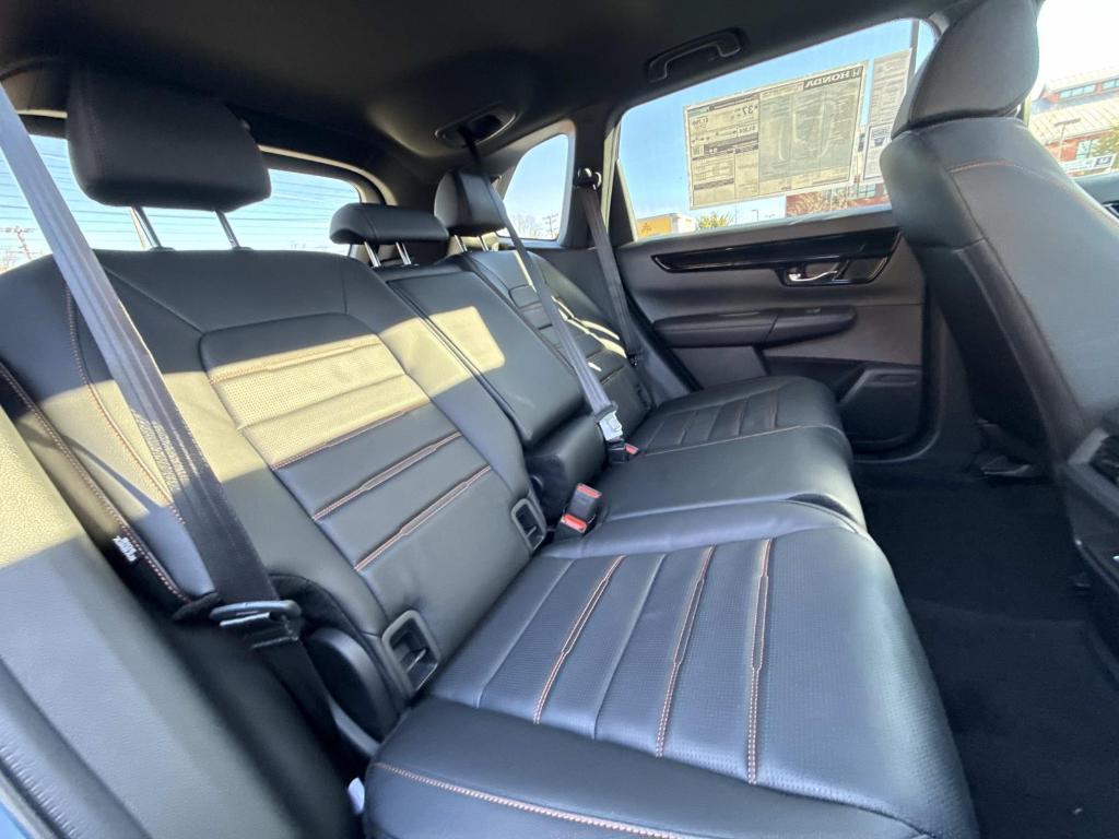 new 2026 Honda CR-V Hybrid car, priced at $43,700