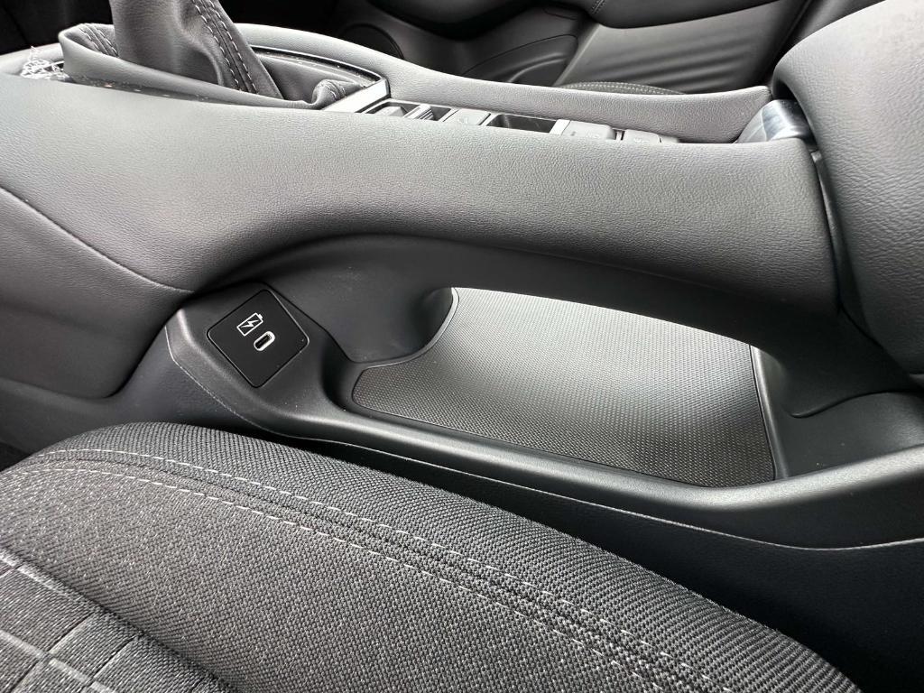 new 2026 Honda HR-V car