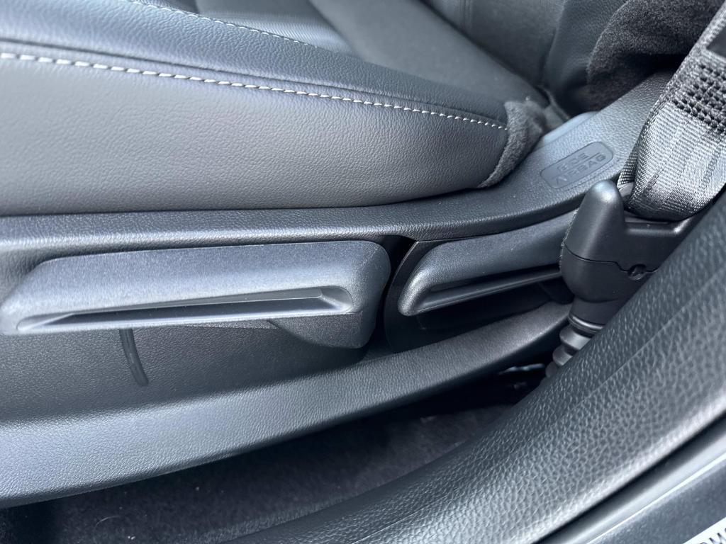 new 2026 Honda Civic Hybrid car, priced at $30,590