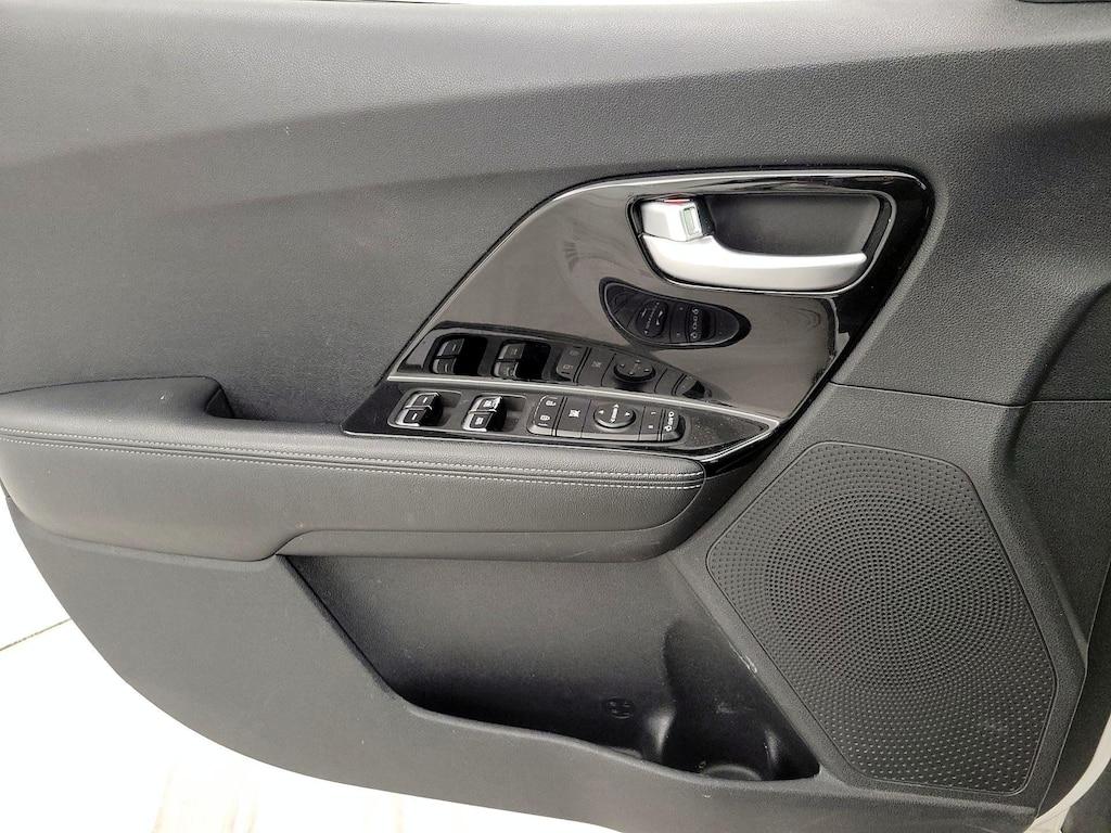 used 2017 Kia Niro car, priced at $13,599