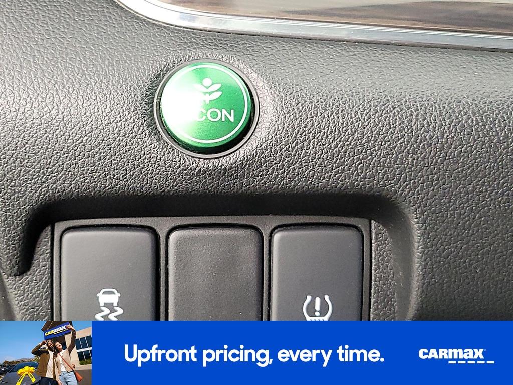 used 2015 Honda CR-V car, priced at $17,998