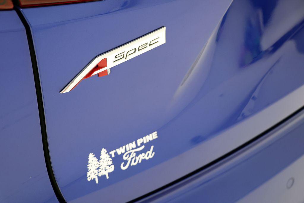 used 2024 Acura RDX car, priced at $39,900