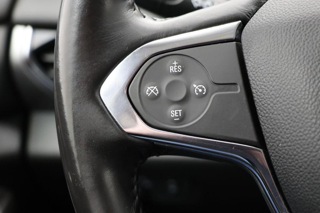 used 2020 Chevrolet Traverse car, priced at $19,900