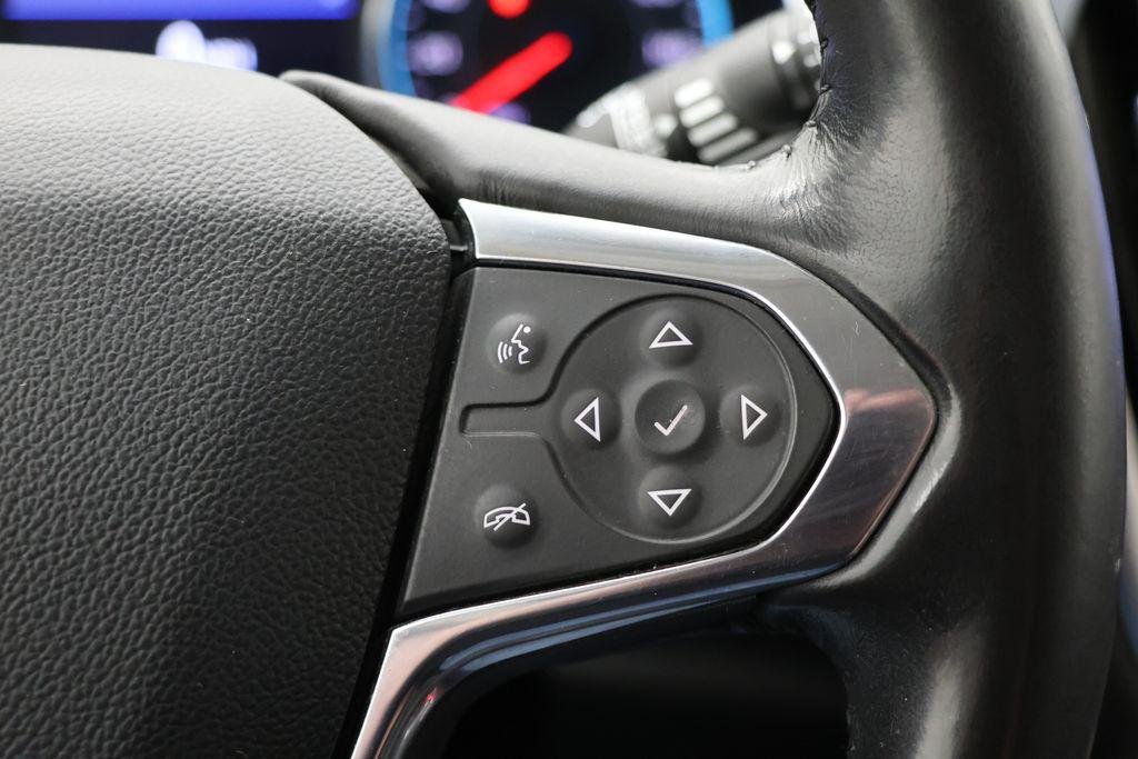 used 2020 Chevrolet Traverse car, priced at $19,900