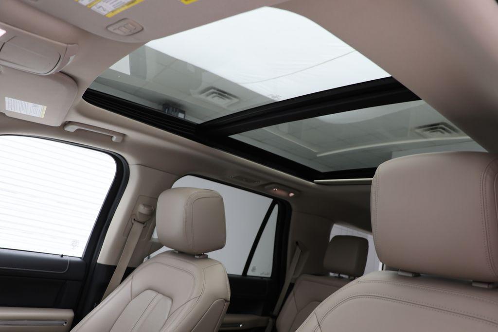 used 2022 Ford Expedition car, priced at $50,400