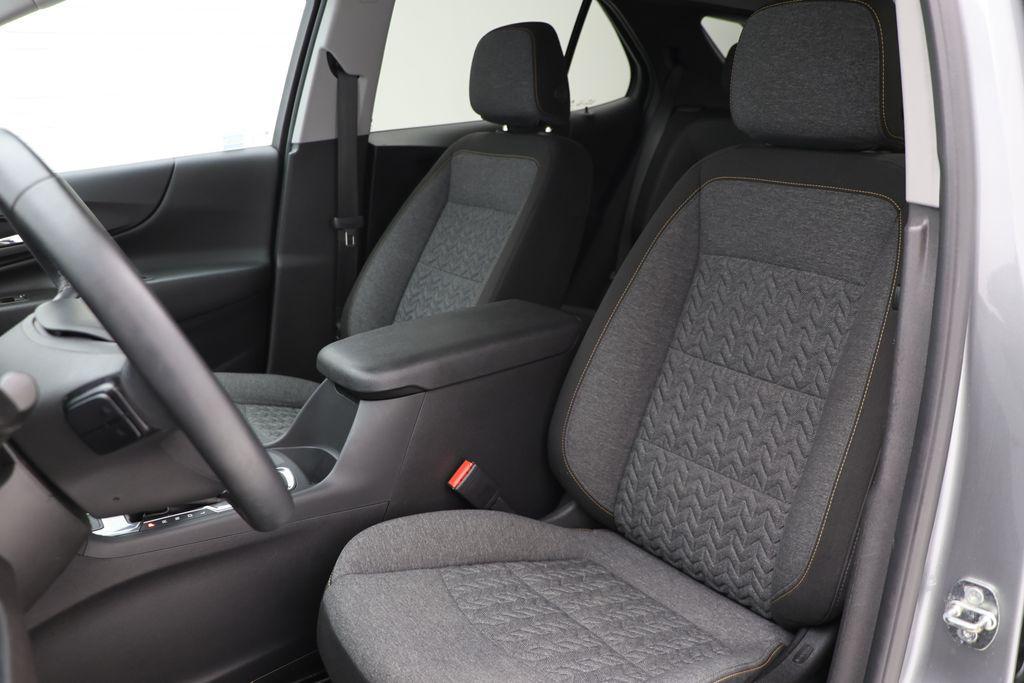 used 2023 Chevrolet Equinox car, priced at $19,900