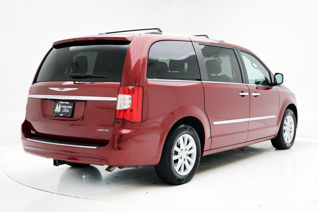 used 2016 Chrysler Town & Country car, priced at $8,995