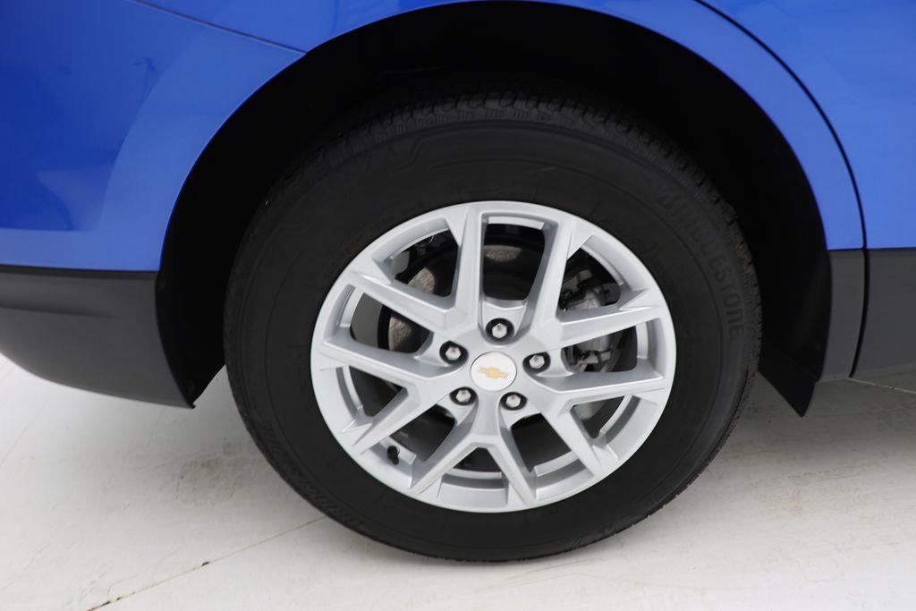 used 2024 Chevrolet Equinox car, priced at $21,900