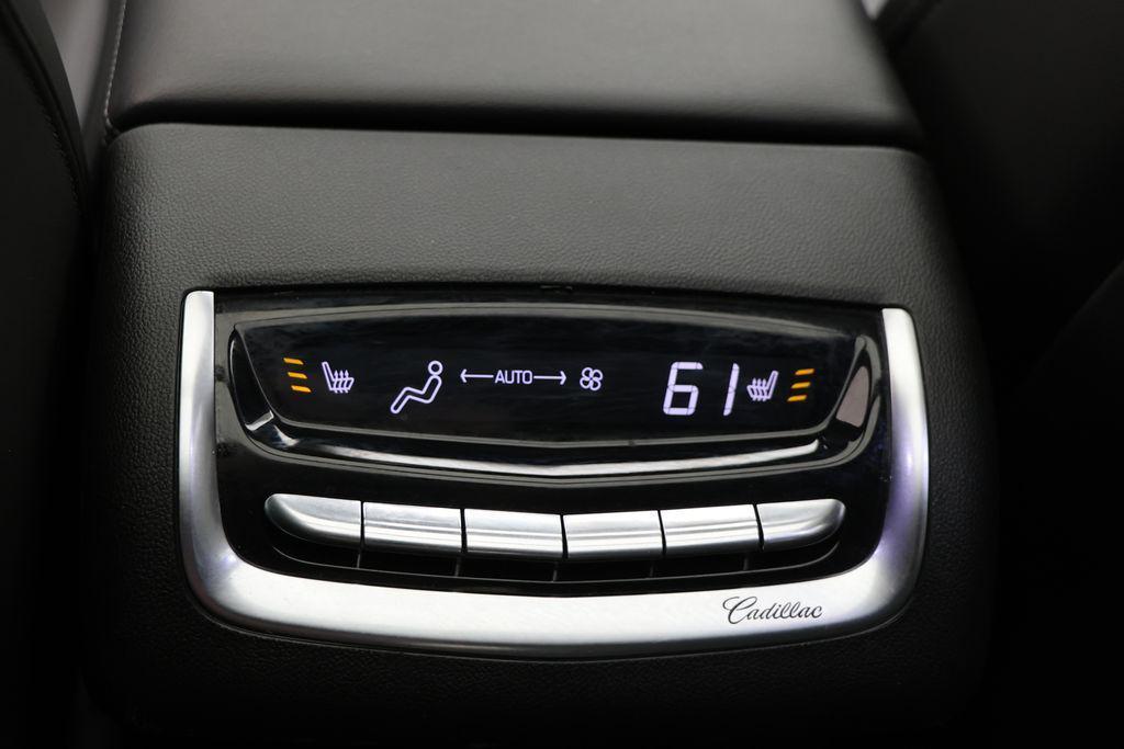 used 2025 Cadillac XT6 car, priced at $40,900