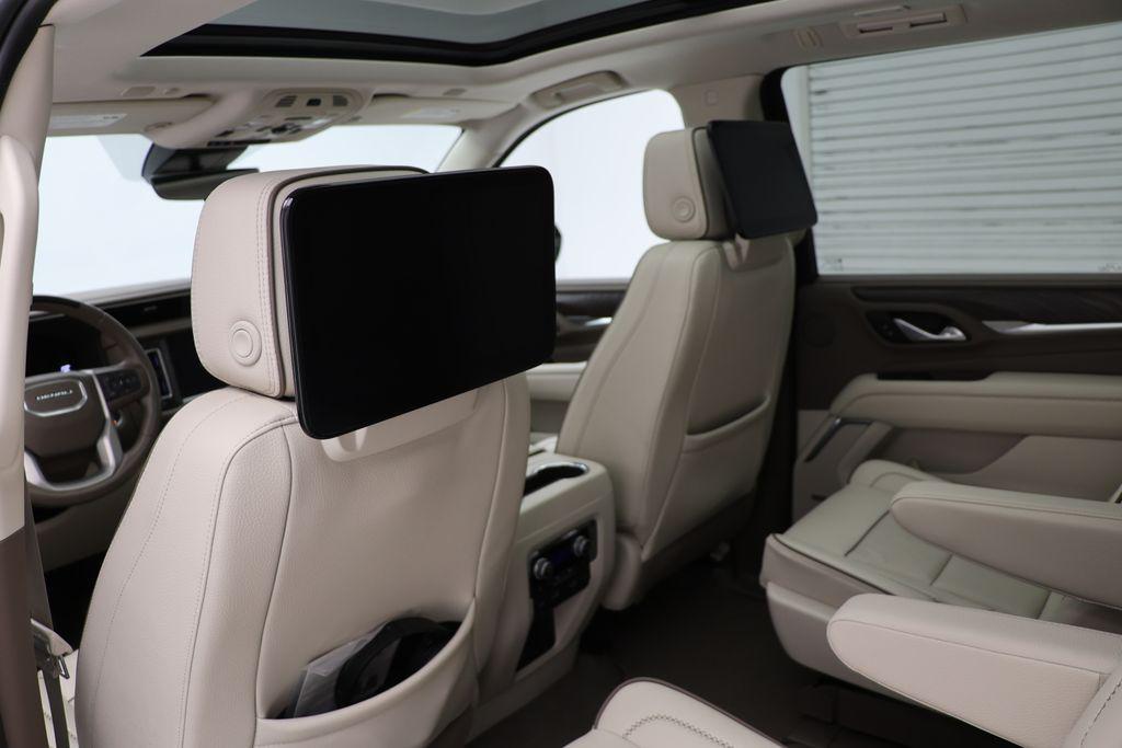 used 2023 GMC Yukon XL car, priced at $62,800