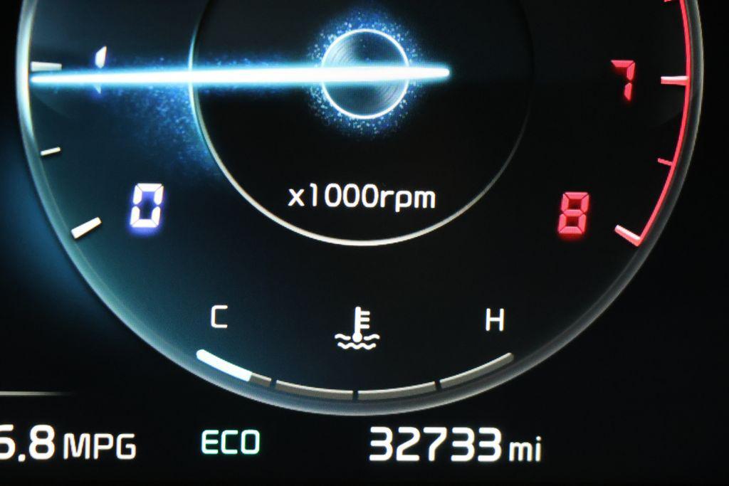 used 2023 Kia Sorento car, priced at $30,800