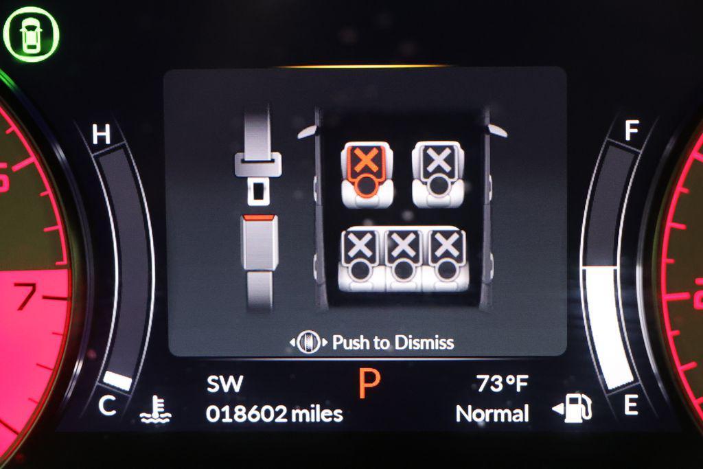 used 2024 Acura RDX car, priced at $39,900