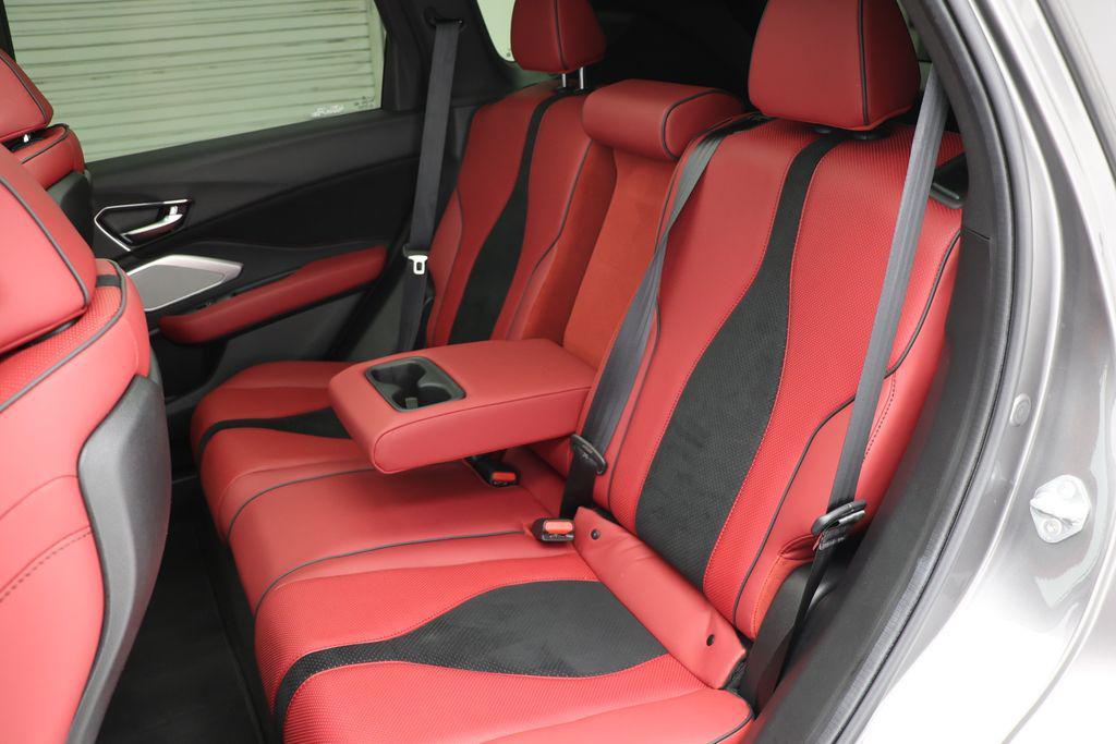 used 2024 Acura RDX car, priced at $39,900