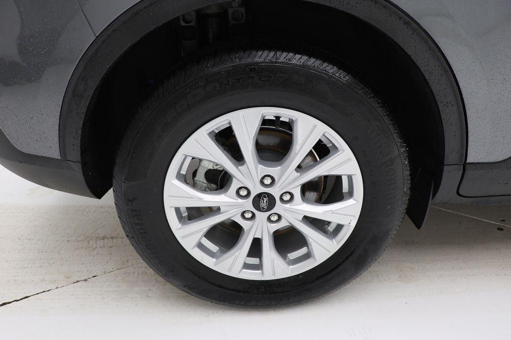 used 2025 Ford Escape car, priced at $21,900