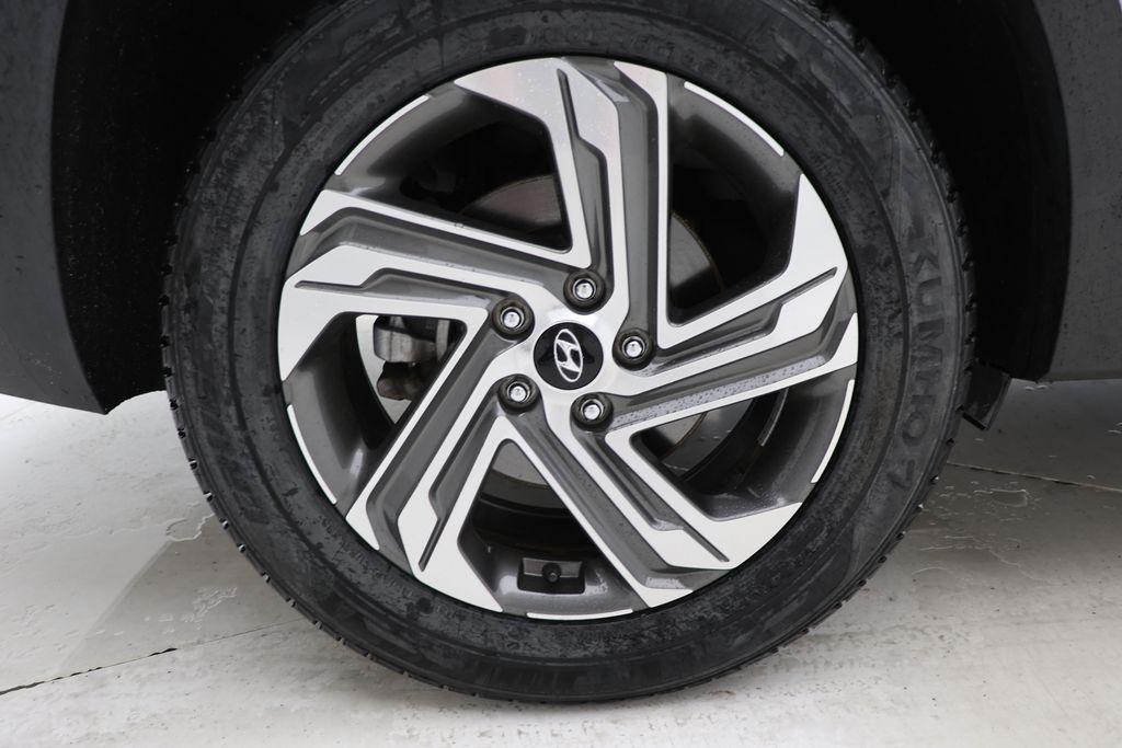 used 2023 Hyundai Santa Fe car, priced at $23,900