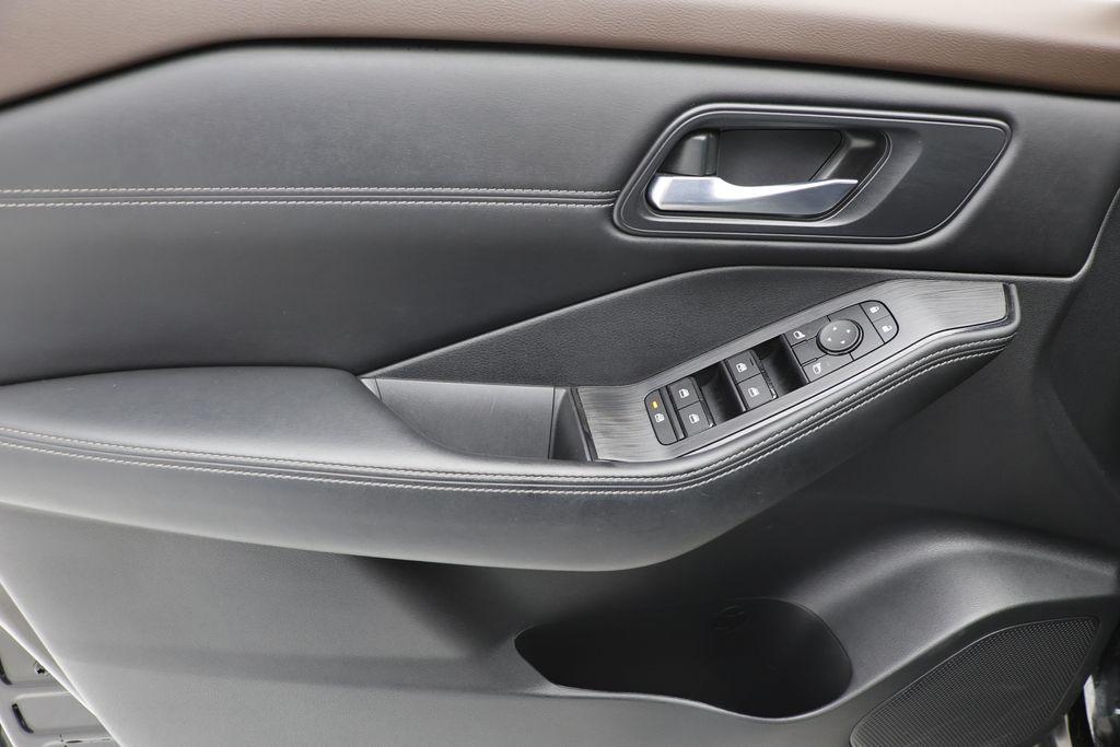 used 2023 Nissan Rogue car, priced at $22,900