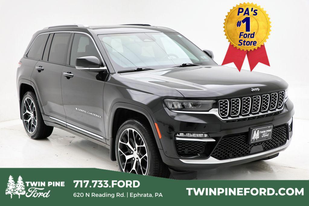 used 2022 Jeep Grand Cherokee car, priced at $39,800