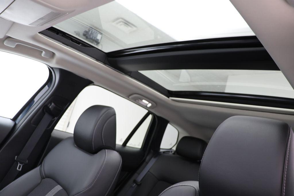 used 2025 Mazda CX-50 car, priced at $26,900