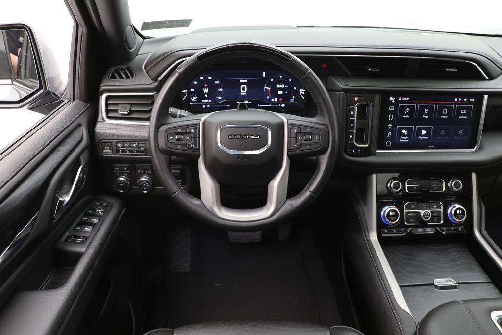 used 2024 GMC Yukon XL car, priced at $72,900