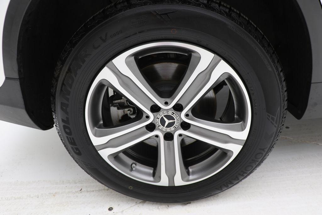 used 2018 Mercedes-Benz GLC 300 car, priced at $15,900