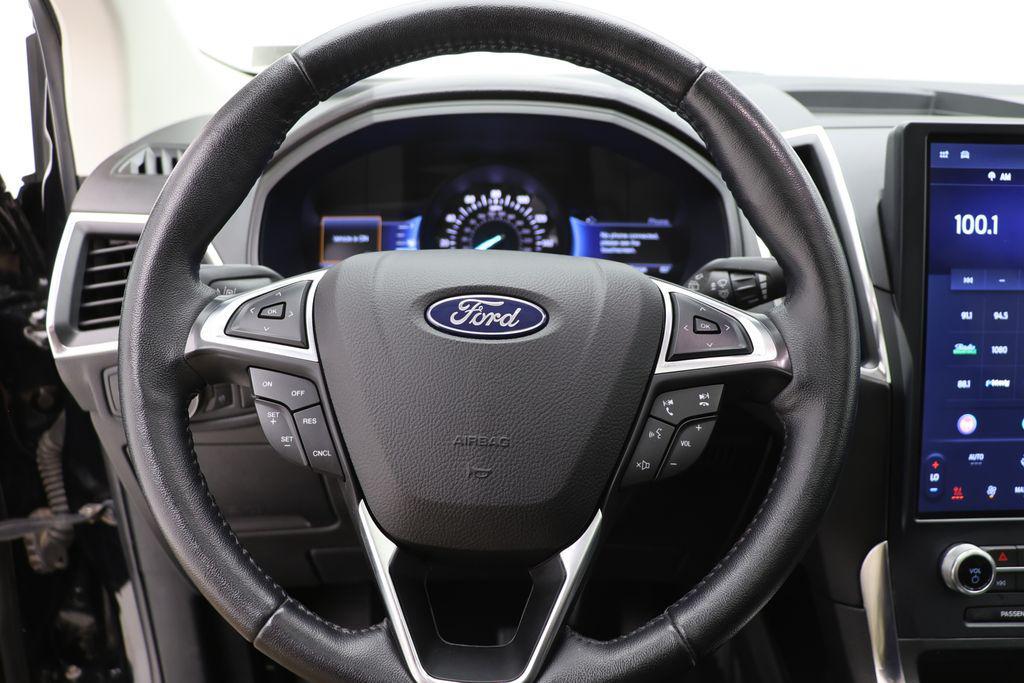 used 2023 Ford Edge car, priced at $24,900
