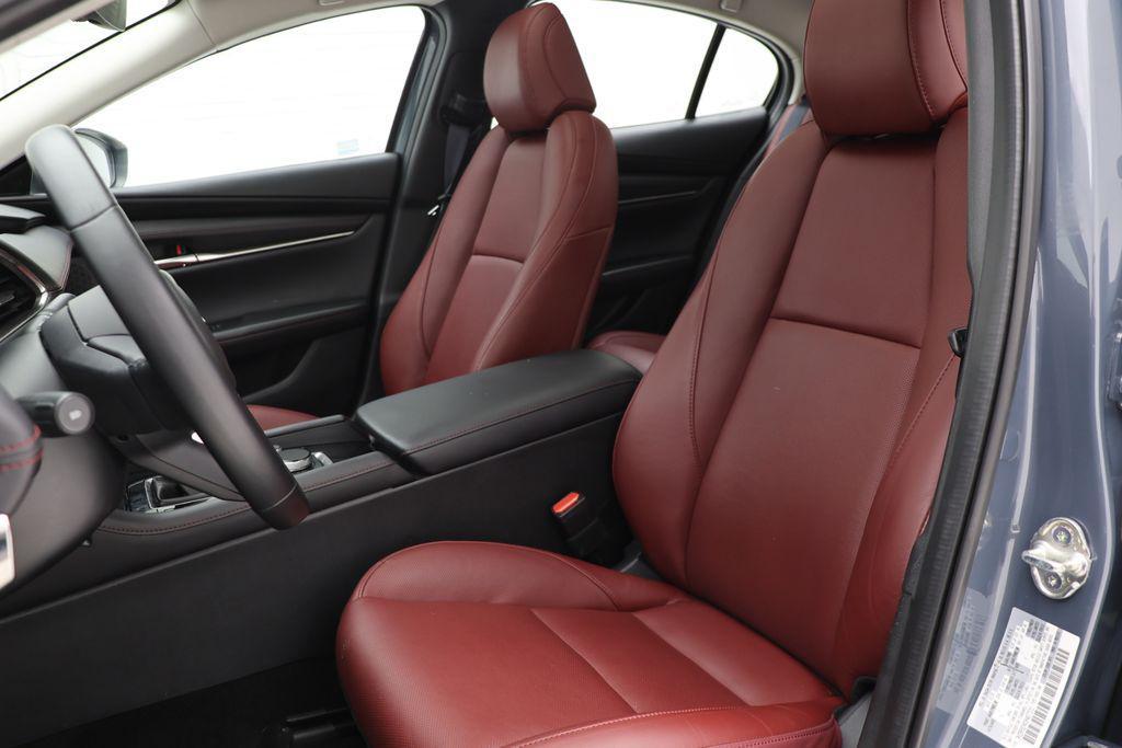 used 2025 Mazda Mazda3 car, priced at $23,400