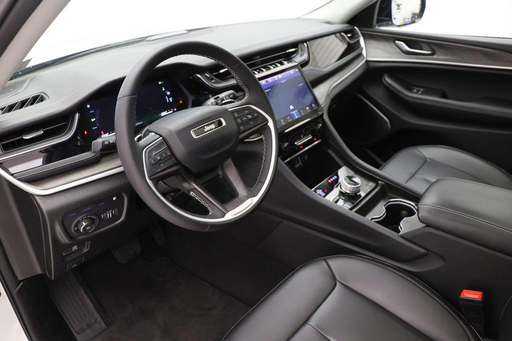 used 2024 Jeep Grand Cherokee 4xe car, priced at $28,800