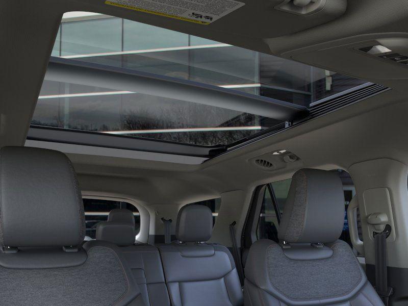 used 2025 Ford Explorer car, priced at $41,900