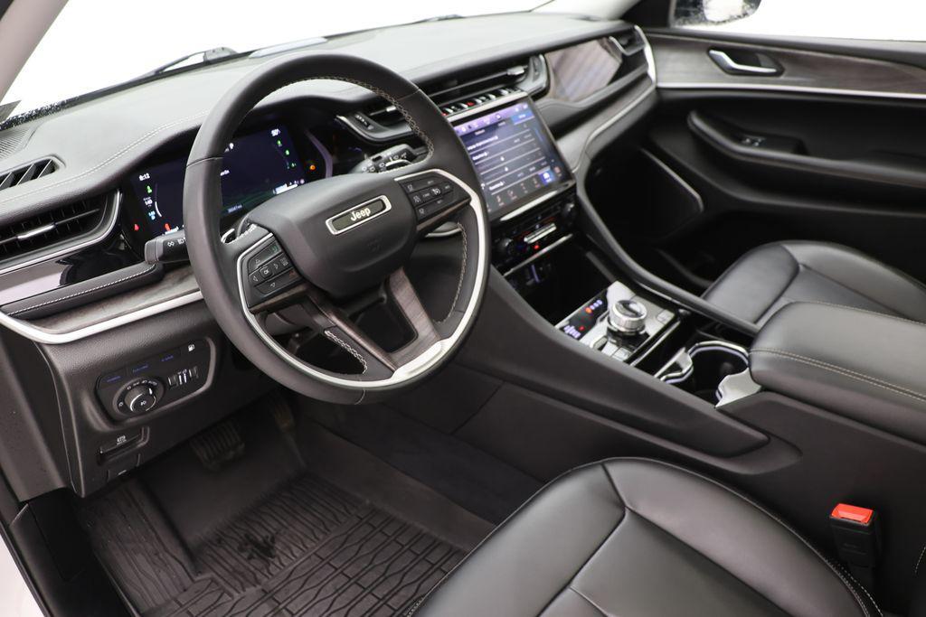 used 2023 Jeep Grand Cherokee 4xe car, priced at $26,900