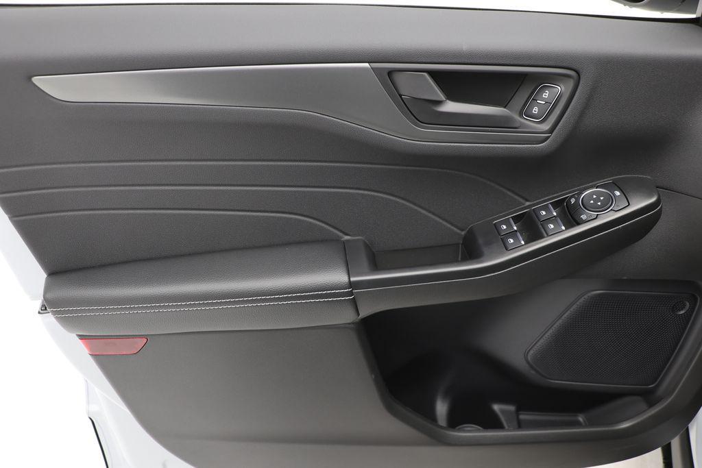 new 2026 Ford Escape car, priced at $29,405