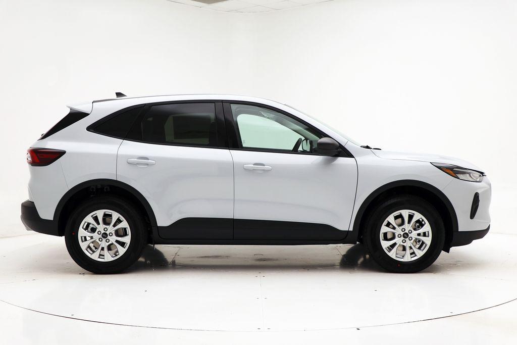 new 2026 Ford Escape car, priced at $29,405
