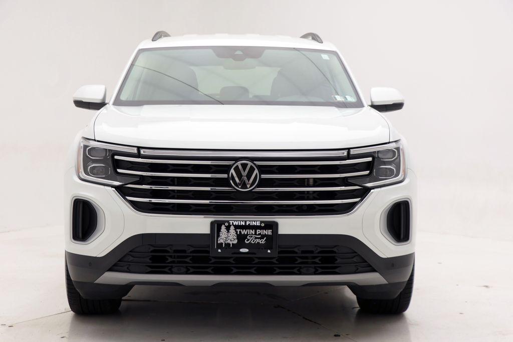used 2025 Volkswagen Atlas car, priced at $31,400