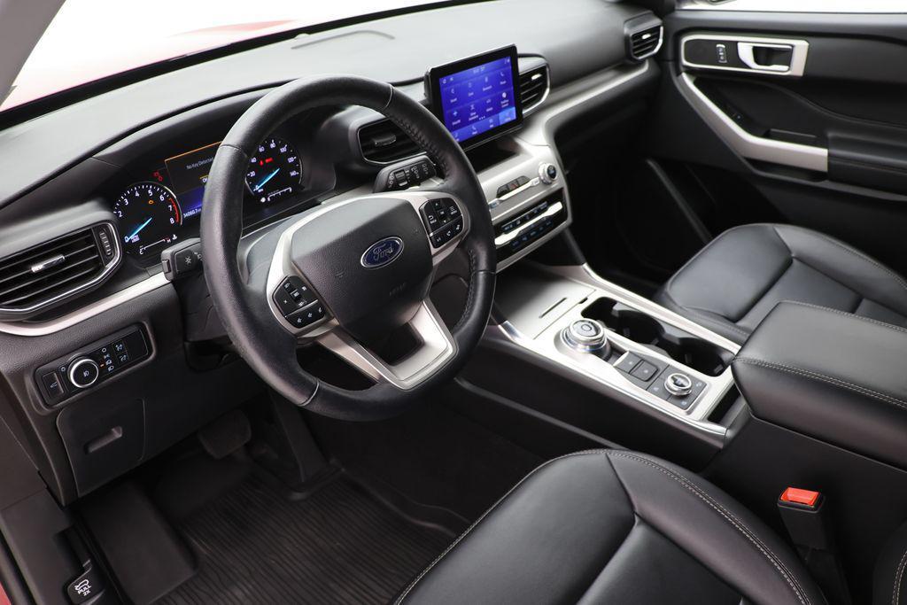 used 2024 Ford Explorer car, priced at $32,800