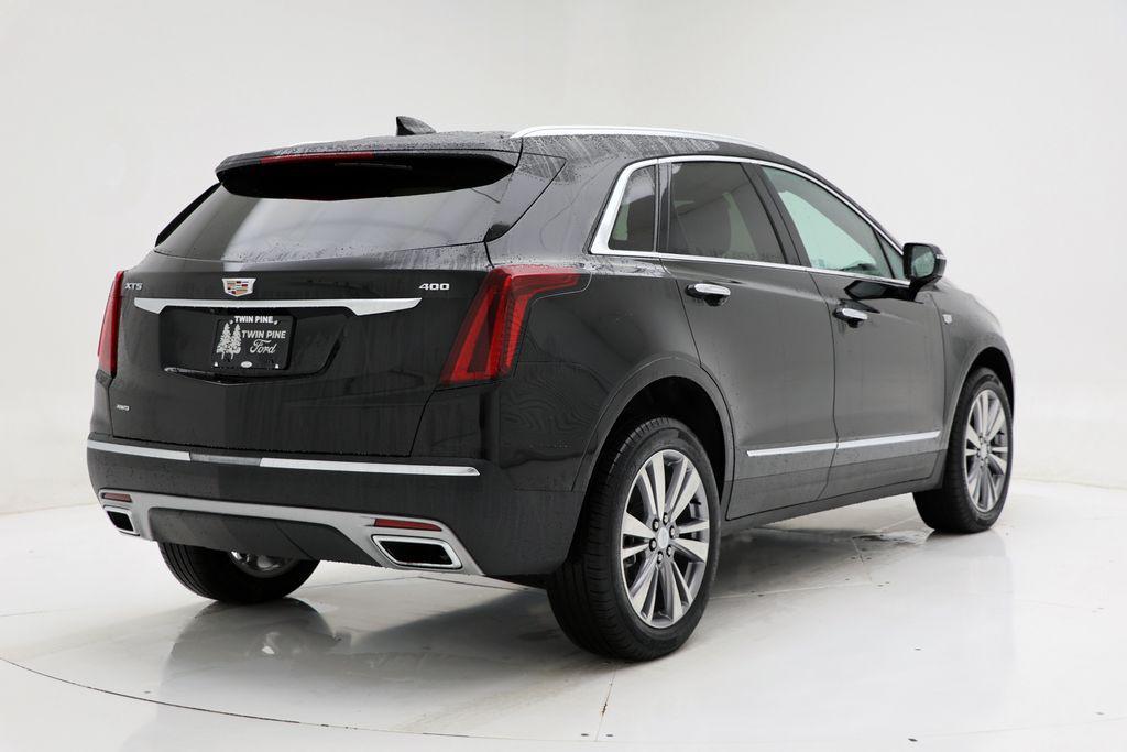 used 2025 Cadillac XT5 car, priced at $39,900