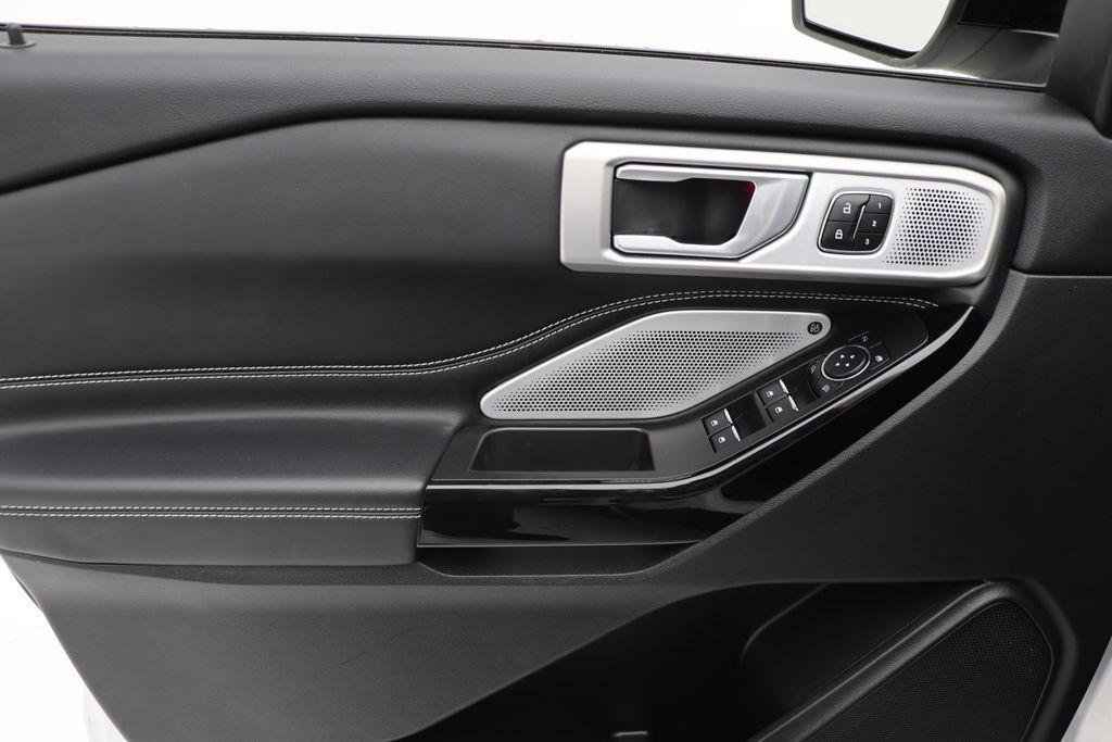 used 2023 Ford Explorer car, priced at $40,900