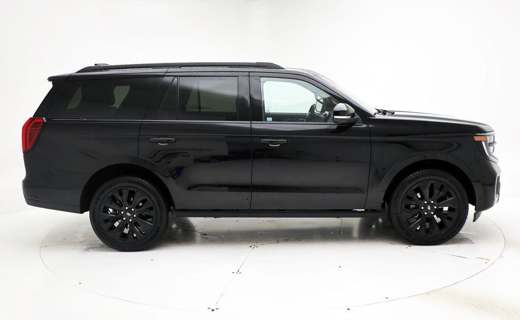 used 2025 Ford Expedition car, priced at $64,900