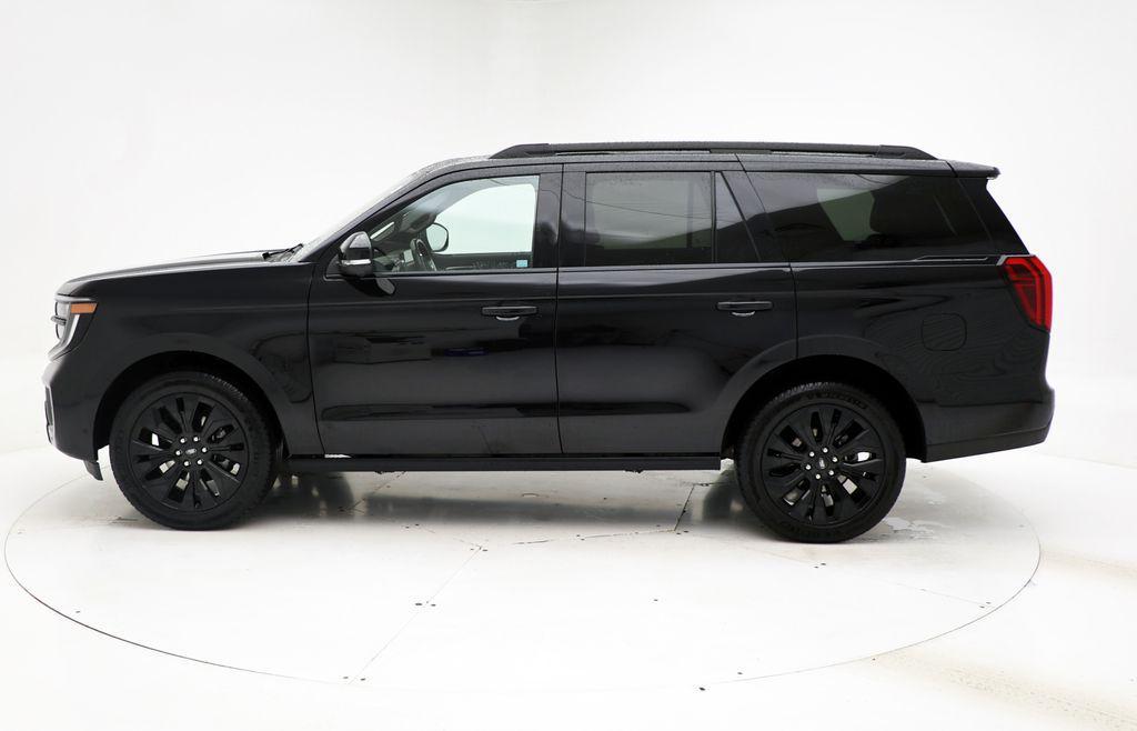 used 2025 Ford Expedition car, priced at $64,900