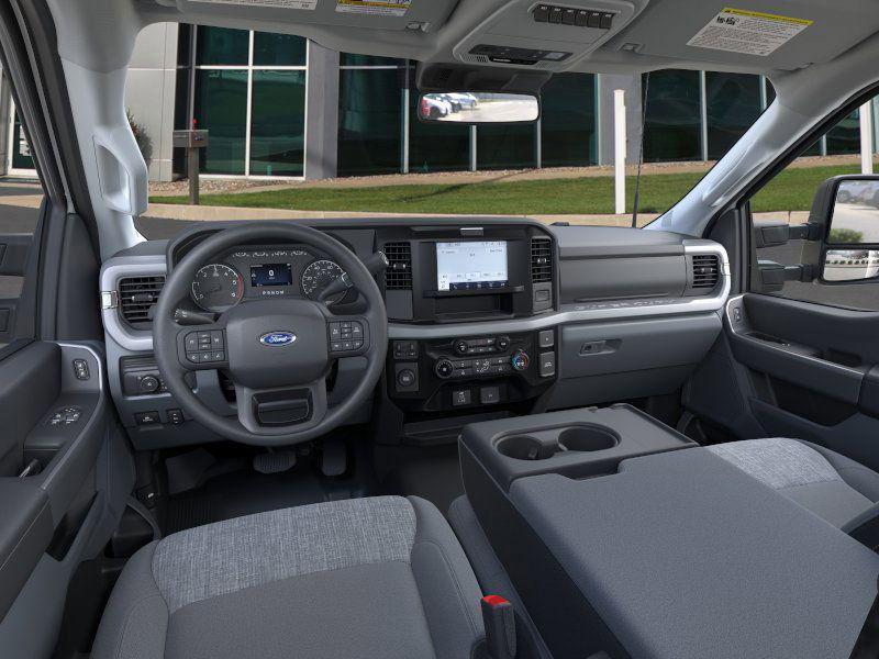 new 2025 Ford F-450 car, priced at $58,850
