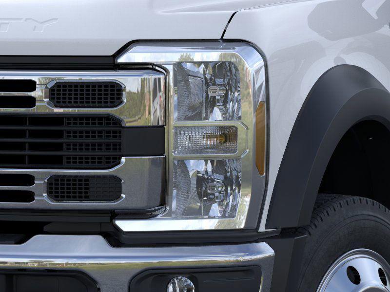 new 2025 Ford F-450 car, priced at $58,850