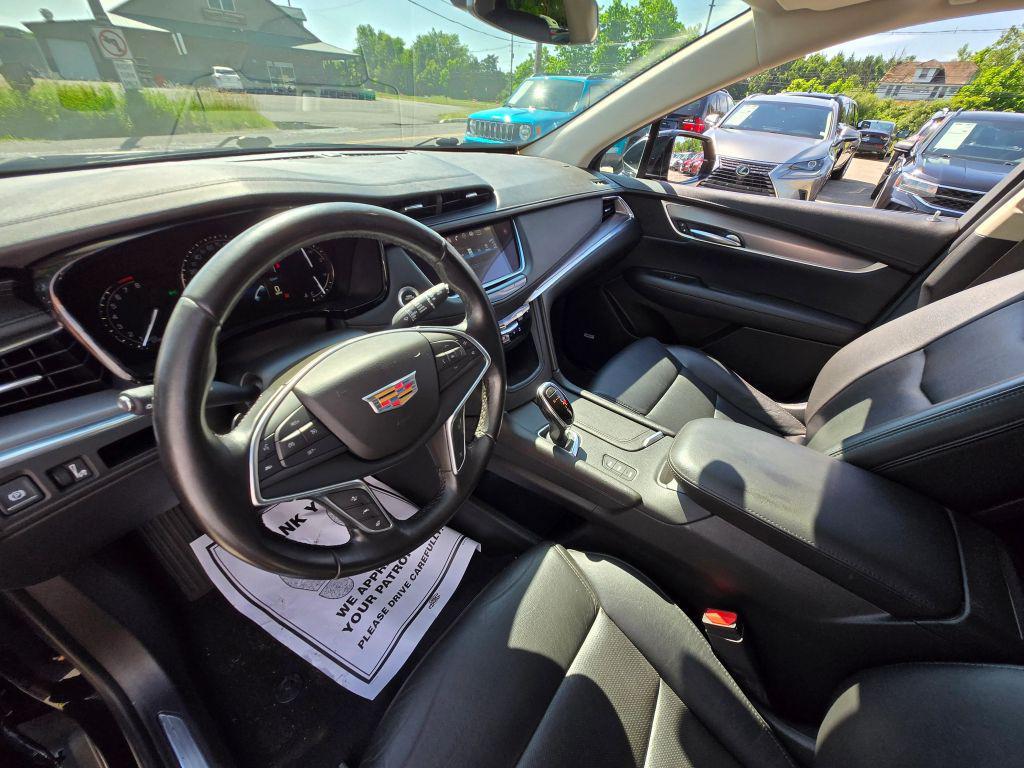 used 2019 Cadillac XT5 car, priced at $17,999