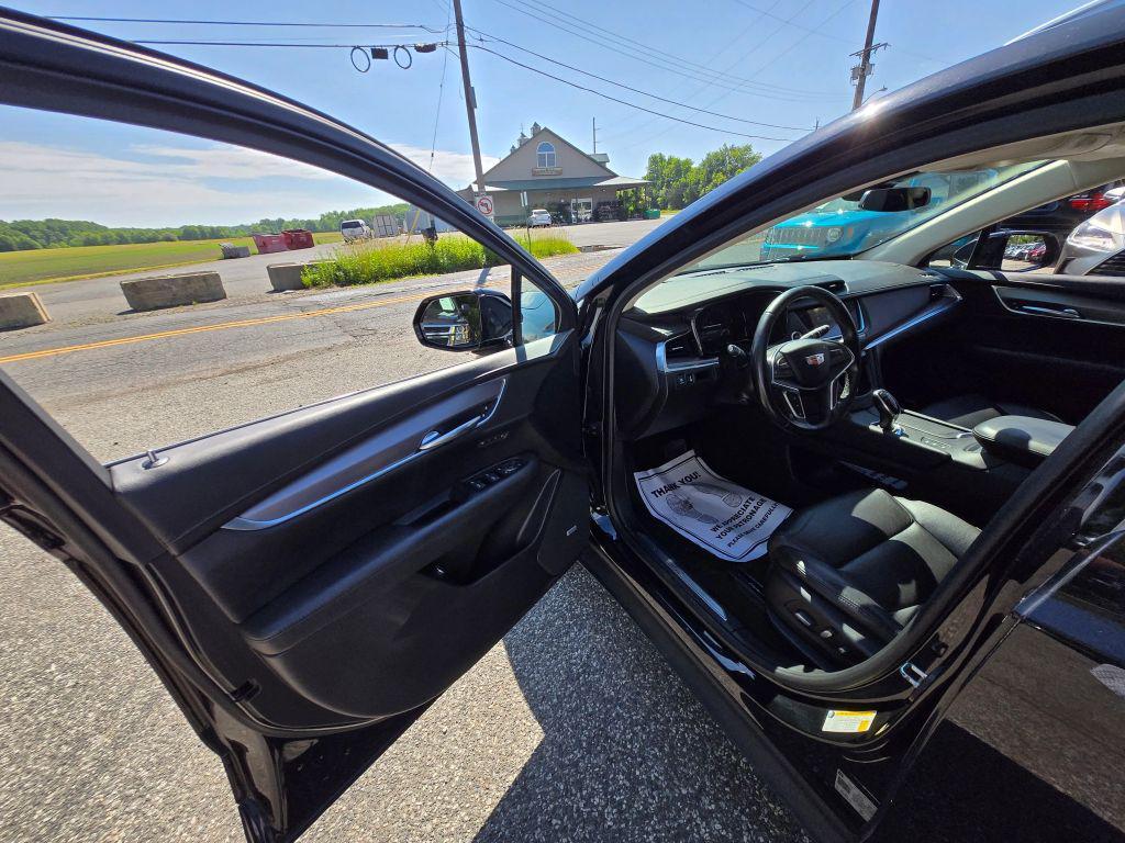 used 2019 Cadillac XT5 car, priced at $17,999