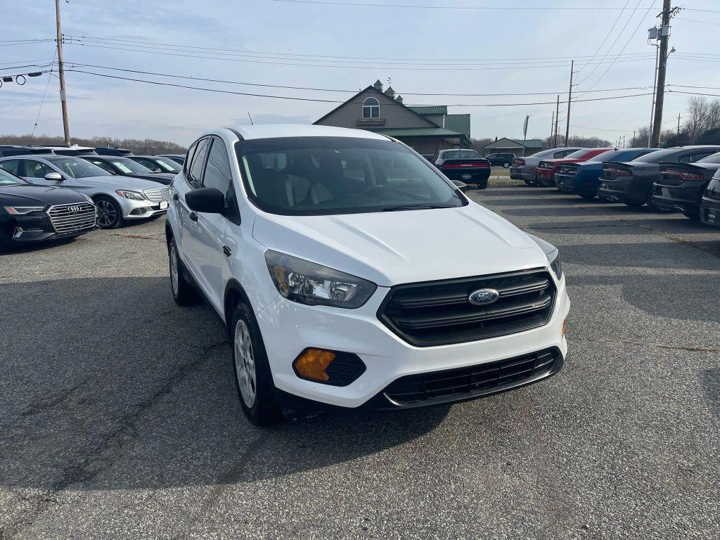 Oxford White 2019 Ford Escape S