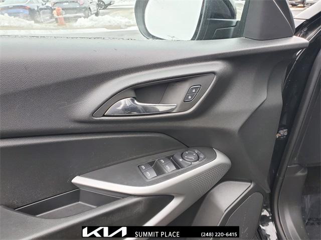 used 2024 Chevrolet Trax car, priced at $20,977