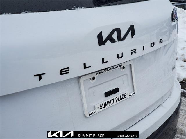 used 2025 Kia Telluride car, priced at $42,957
