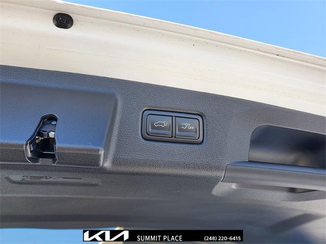 used 2025 Kia Telluride car, priced at $42,977