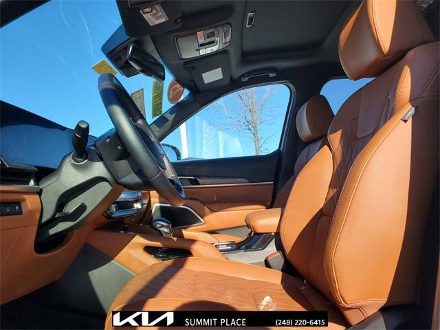 used 2025 Kia Telluride car, priced at $42,977