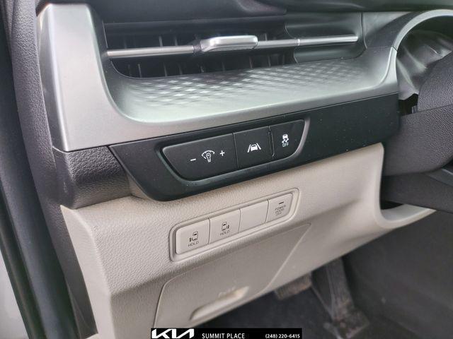 used 2022 Kia Carnival car, priced at $22,377