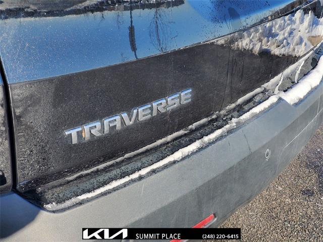 used 2021 Chevrolet Traverse car, priced at $24,577